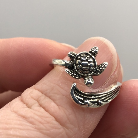 Sea Turtle and Ocean Wave Silver Tone Ring Size is Adjustable - Picture 10 of 13